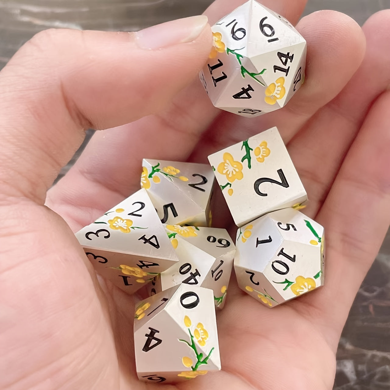 Metal Dice Heavy Metal Texture Petal Dice Set for Desktop Collection