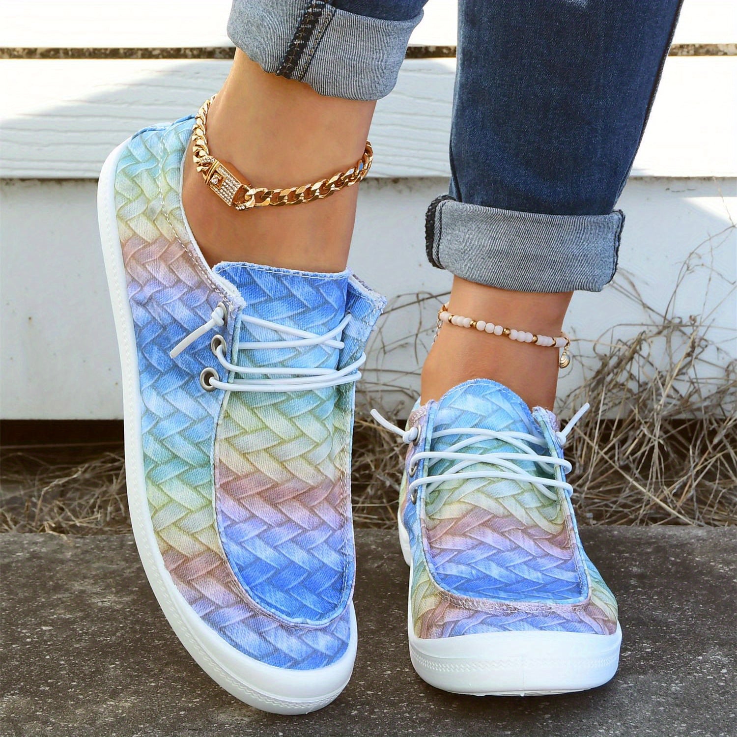 Women's Canvas Low Top Slip On Shoes Lightweight & Comfy