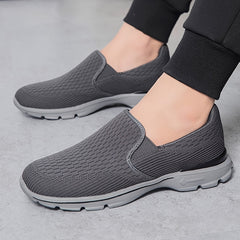Men's Lightweight Slip On Casual Shoes for Traveling Jogging Hiking