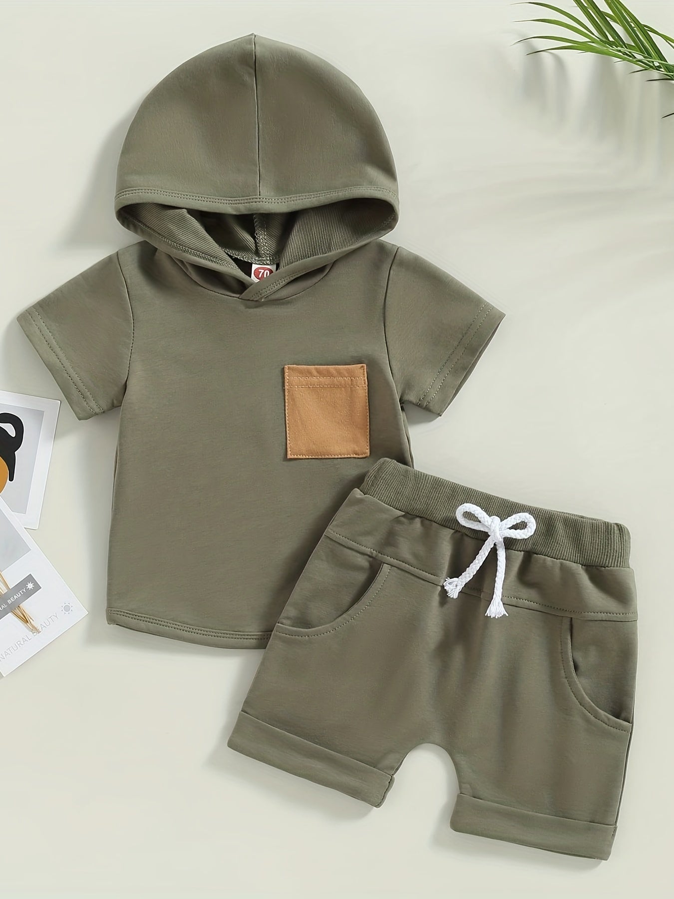 2pcs Baby Boys Short Sleeve Hooded Top & Shorts Set for Summer