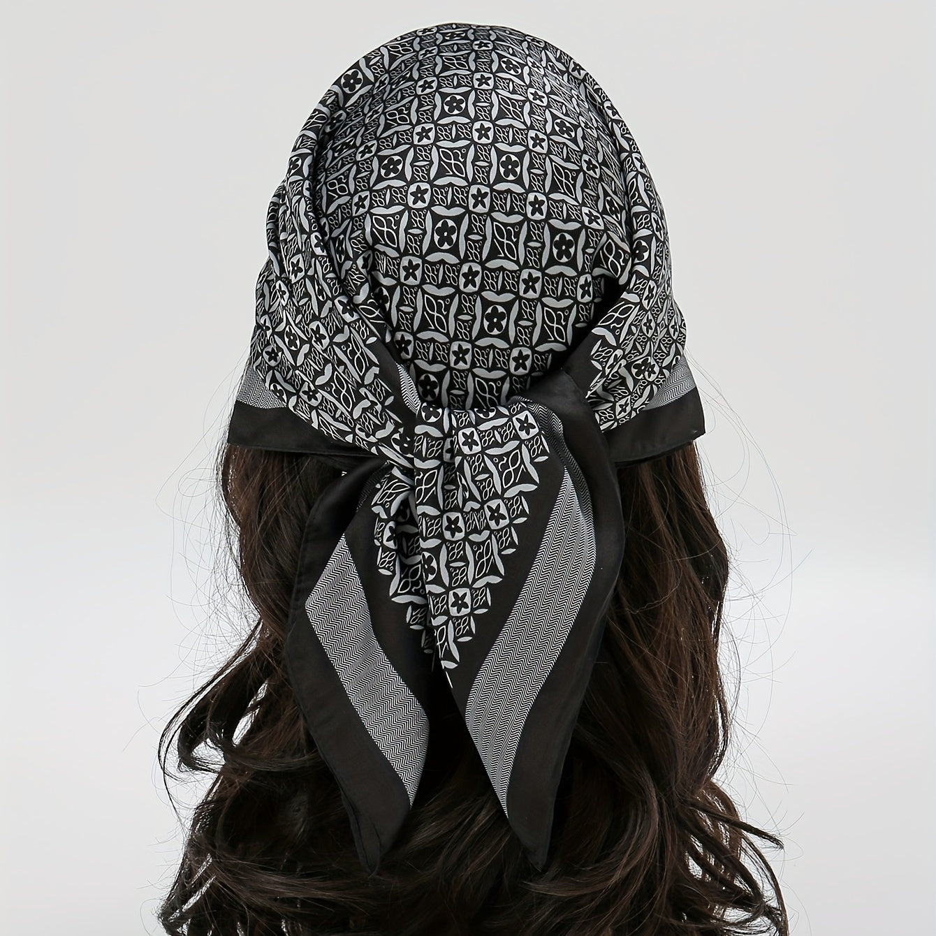 Geometric Print Small Square Silk Scarf Head Wrap