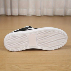 Versatile Slip-resistant Sports Sneakers for Outdoor Activities