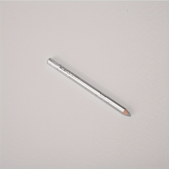 Waterproof Lip Liner Pen for Dramatic Three Dimensional Lip Makeup