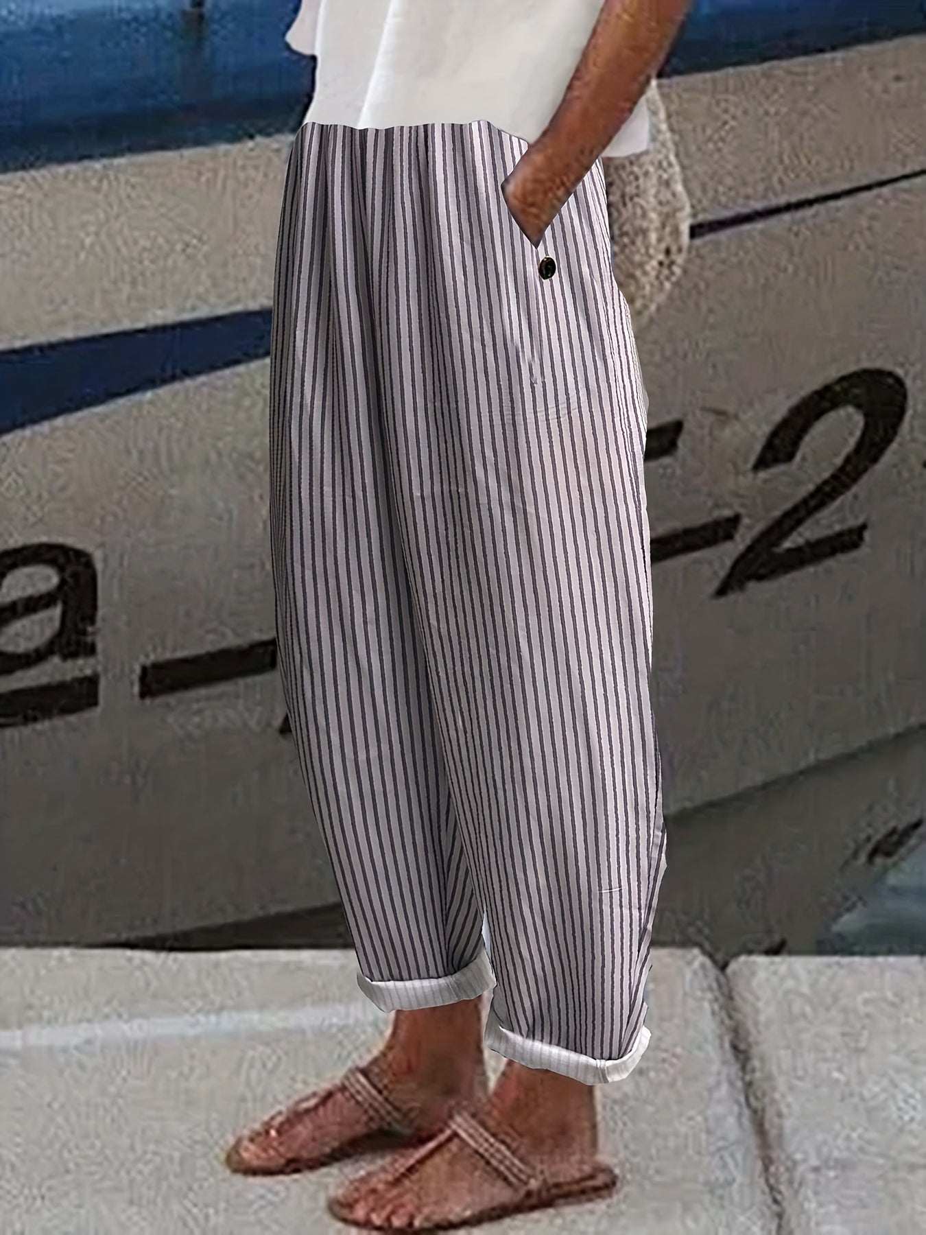 Women's Stripe Print Elastic High Rise Trousers