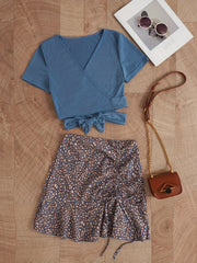 Surplice Neck T-shirt & Leopard Print Skirt Set