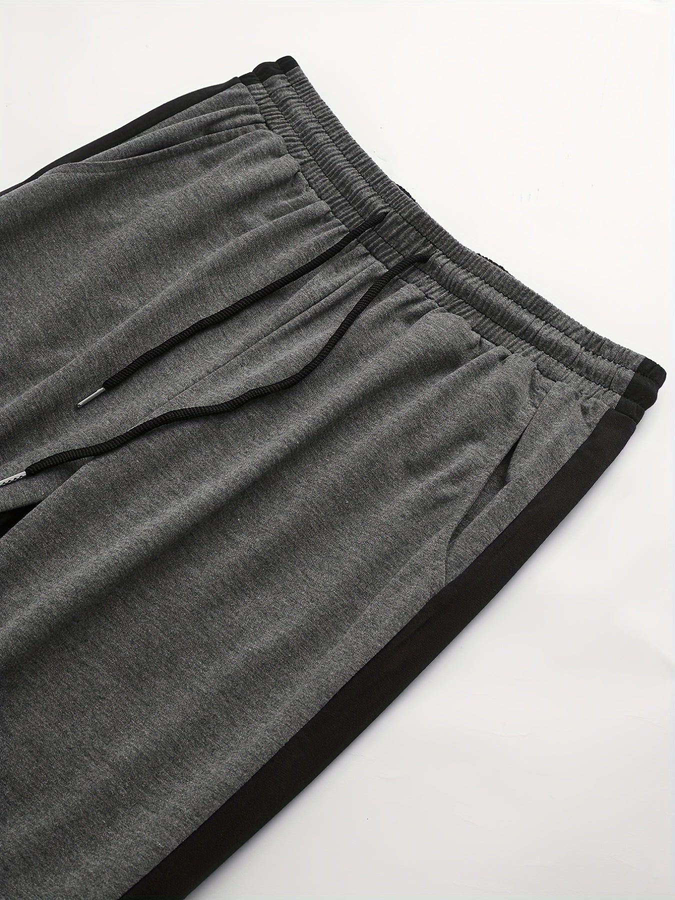 Men's Block Joggers for Spring & Fall Outdoors