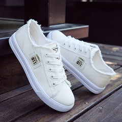 Women's Letter Patched Skate Shoes Raw Trim Lace Up Flatform Sneakers