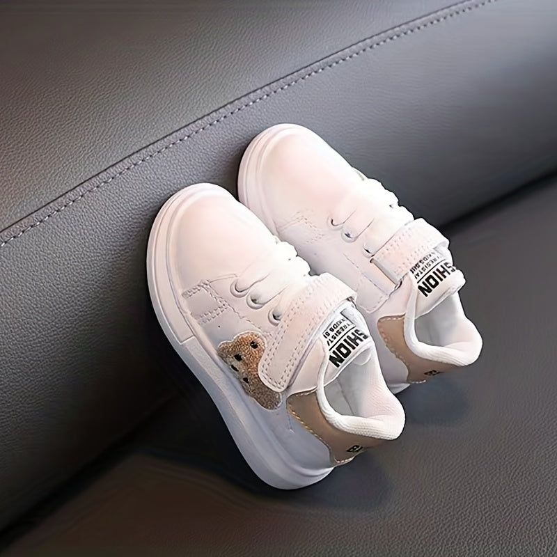 Embroidered Bear Low Top Skateboard Shoes For Girls
