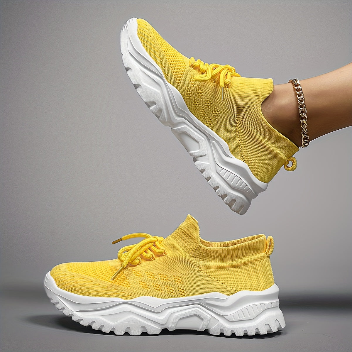Women's Breathable Mesh Lace Up Sneakers Lightweight Sports Shoes