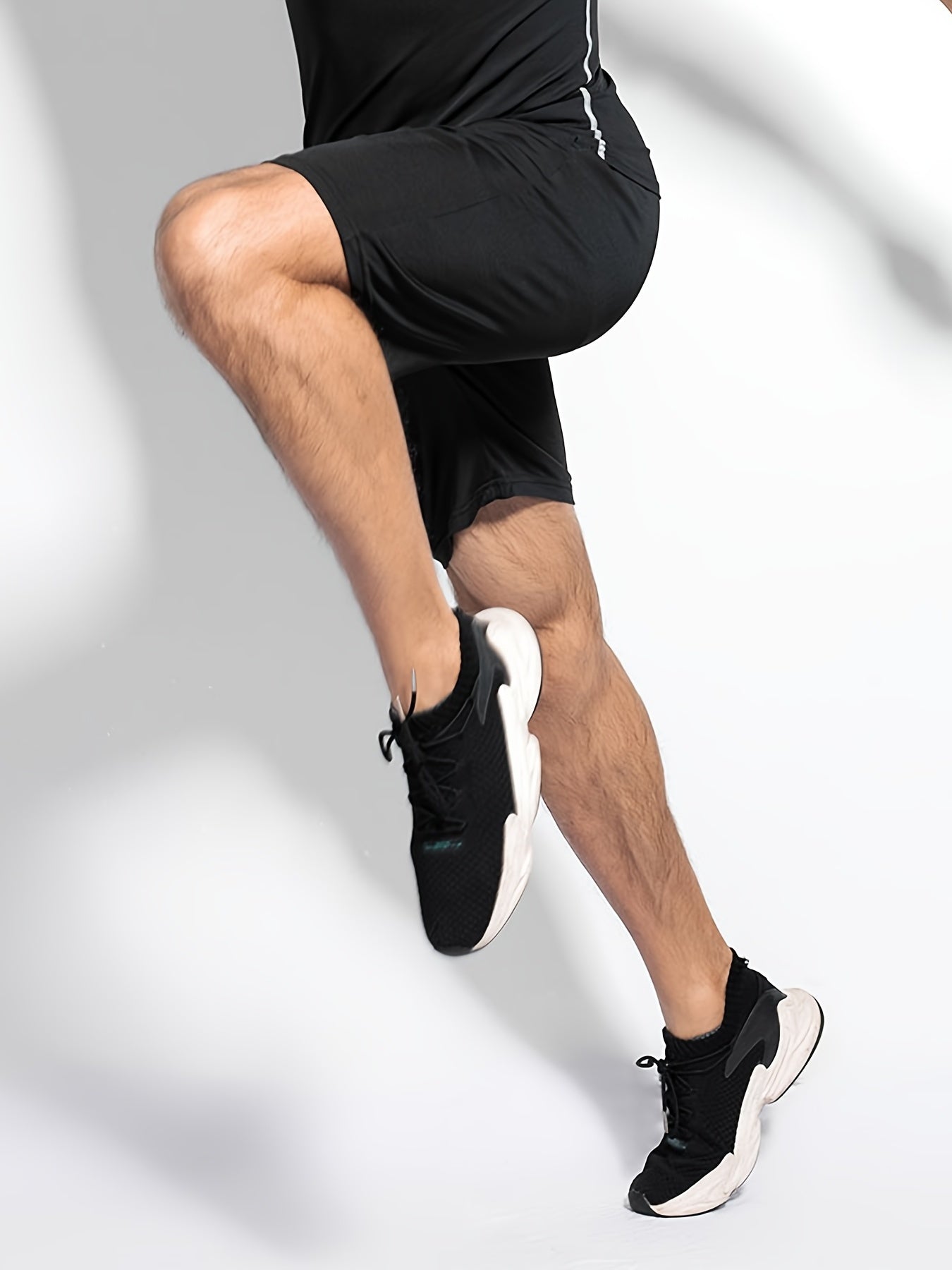 Quick Dry Men's Sports Shorts for Running and Fitness