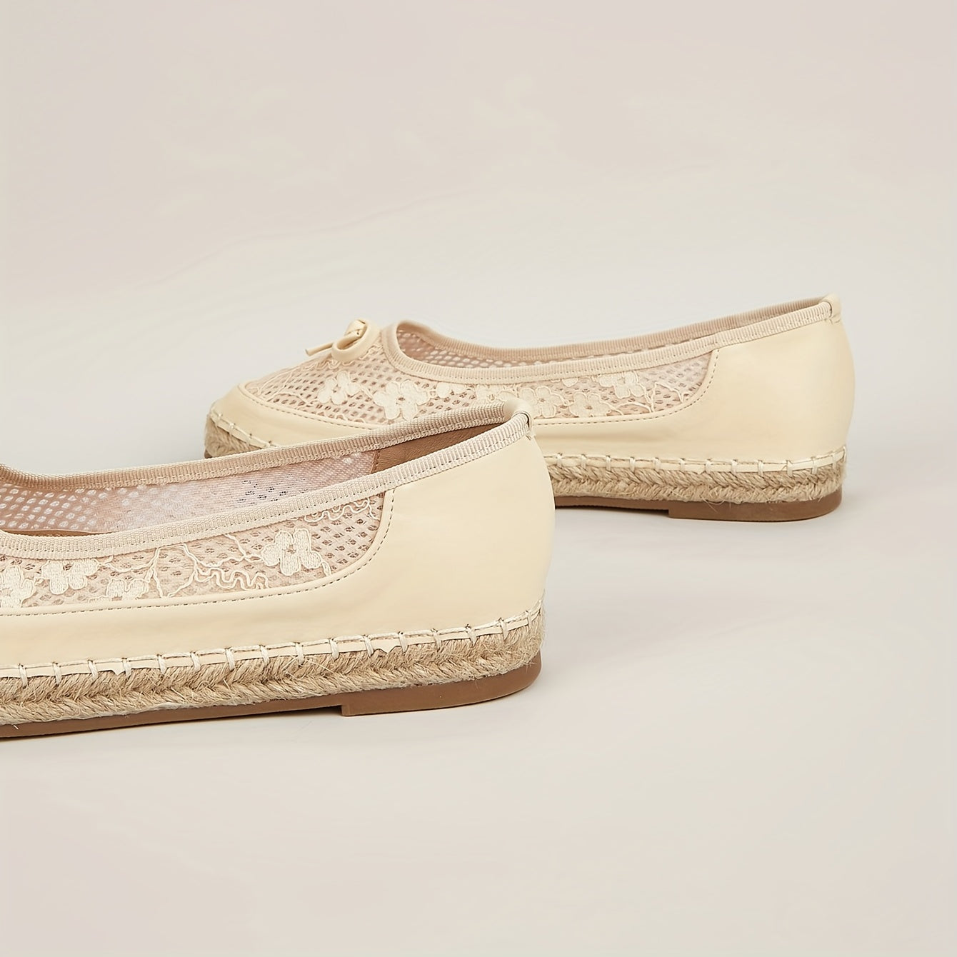 Floral Mesh Espadrille Flats with Bow Detail - Slip On Casual Outdoor Shoes