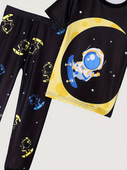 Boy's 2pcs Astronaut Skateboard Pajama Set