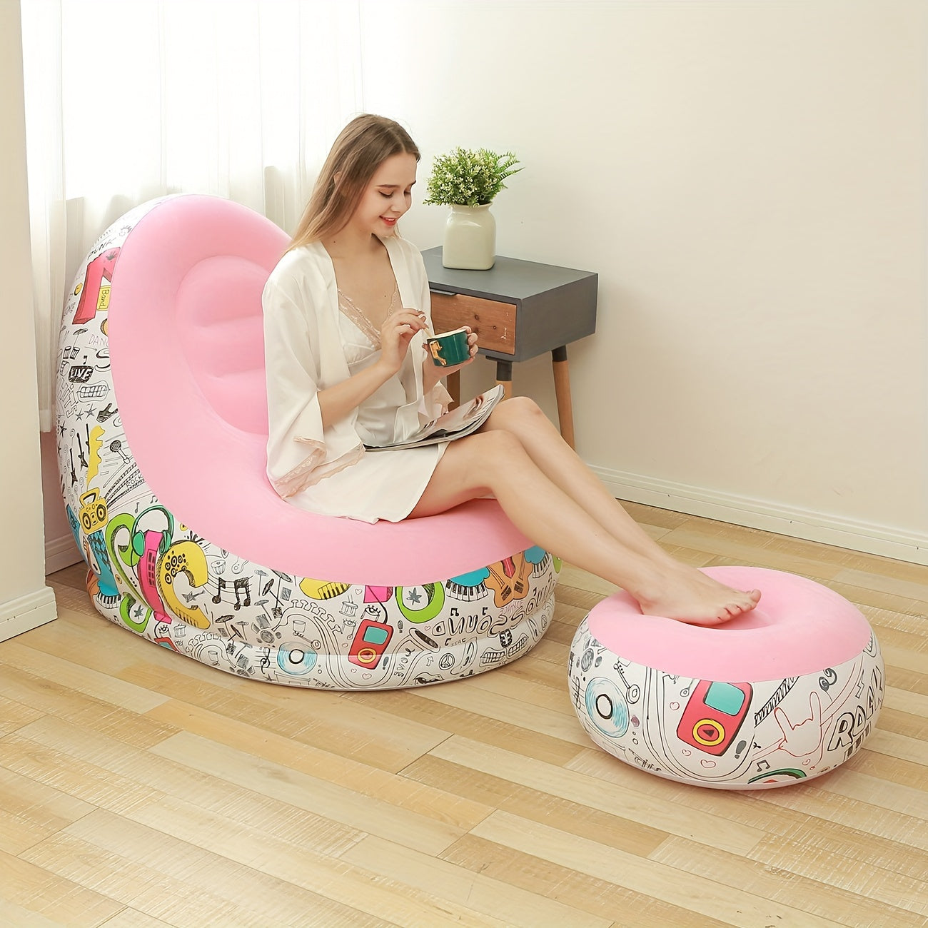Inflatable Flocking Sofa Graffiti Design Lazy Lounge Chair