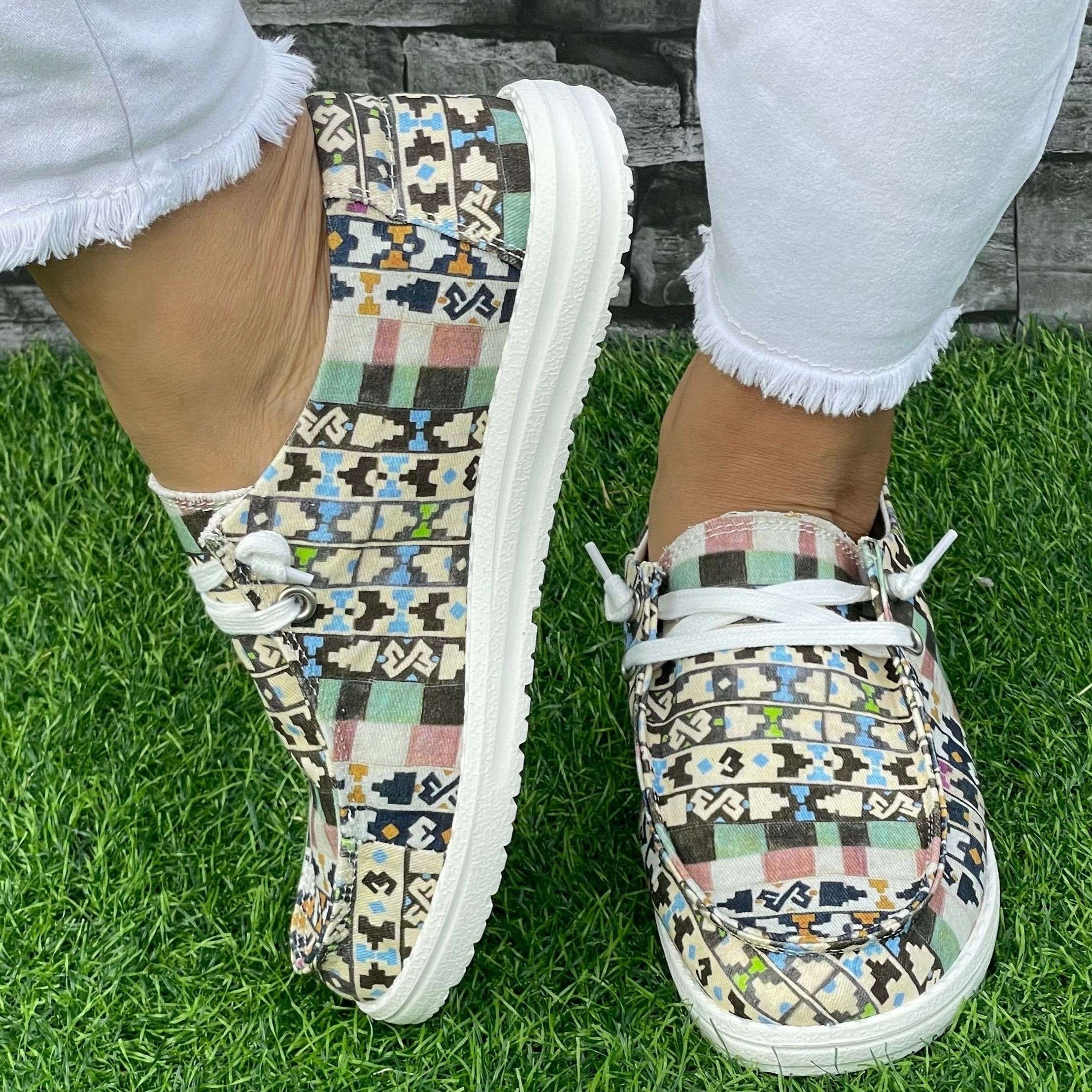 Geometric Flat Shoes Women's Casual Lightweight Soft Comfortable Walking Shoes
