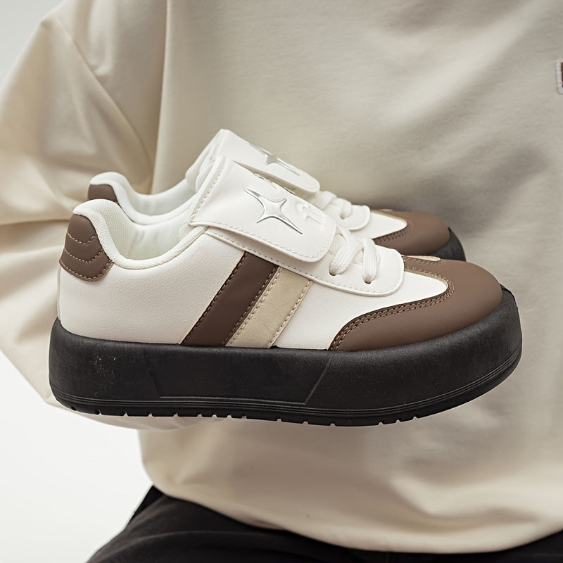 Star Pattern Round Toe Low Skate Shoes Breathable