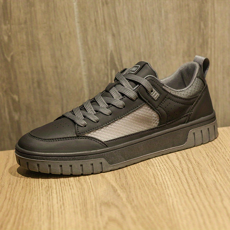 Men's Lace up Skate Shoes Good Traction PU Leather Upper