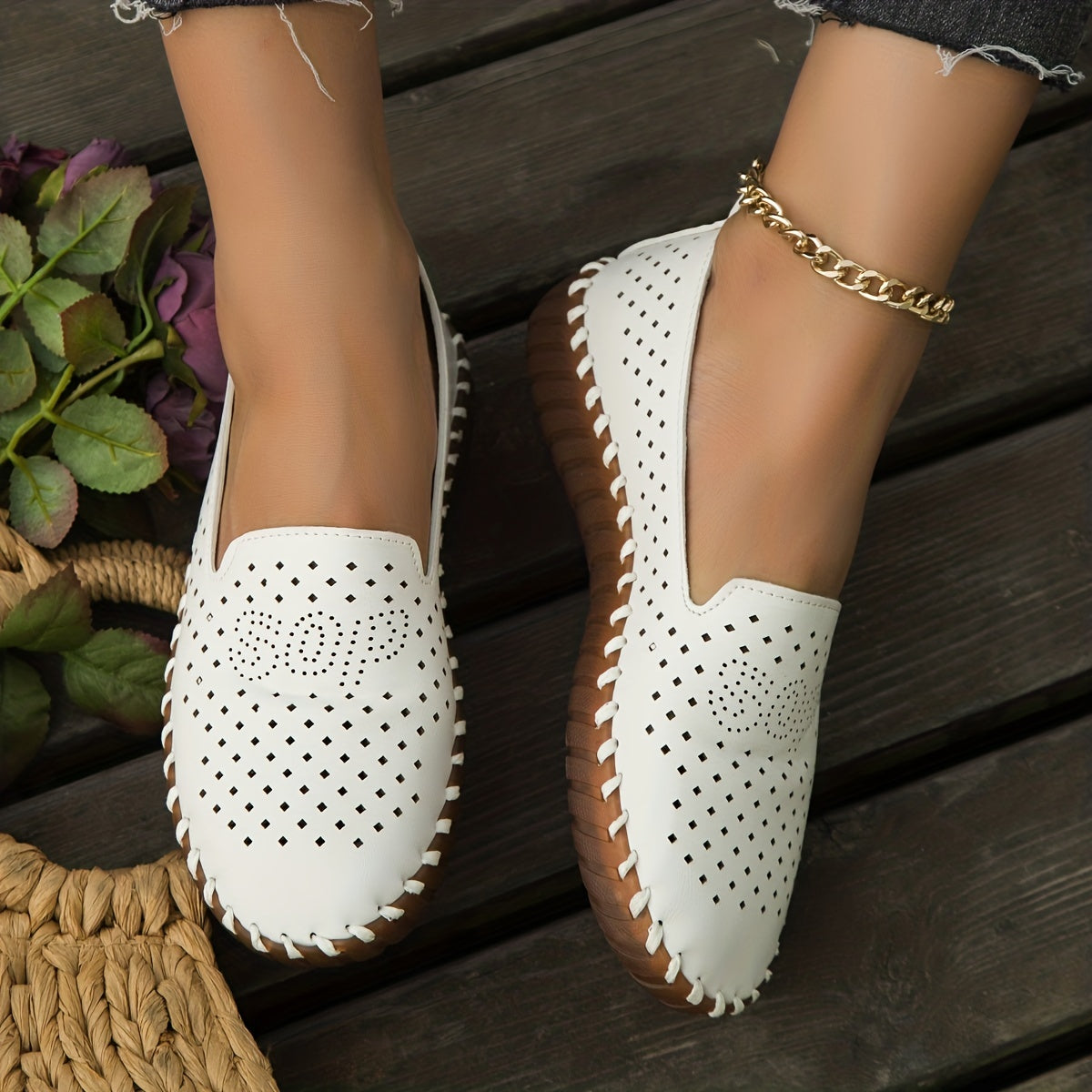 Women's Solid Breathable Slip On Lightweight Summer Flat Shoes