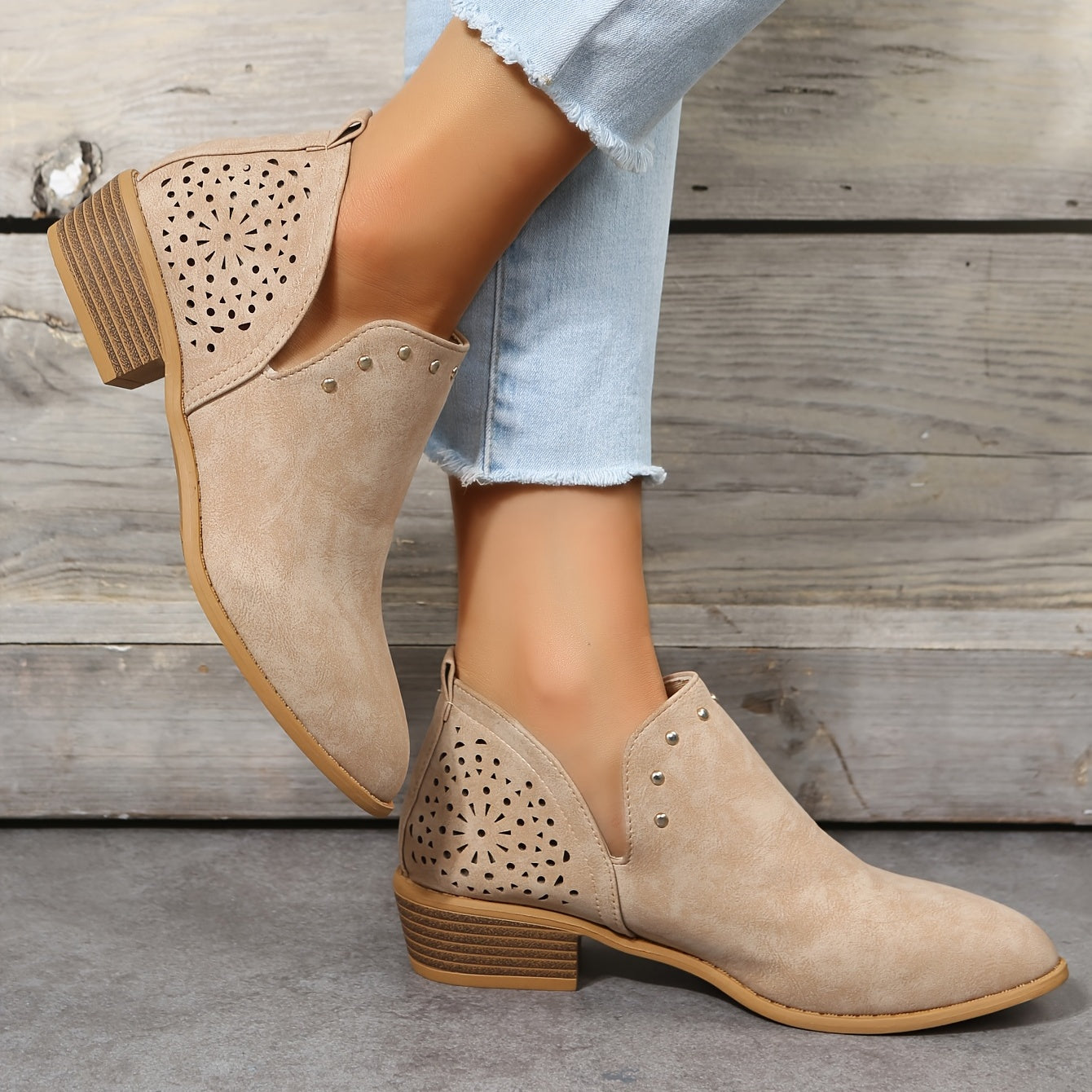 Women's V Cut Chunky Heeled Ankle Boots