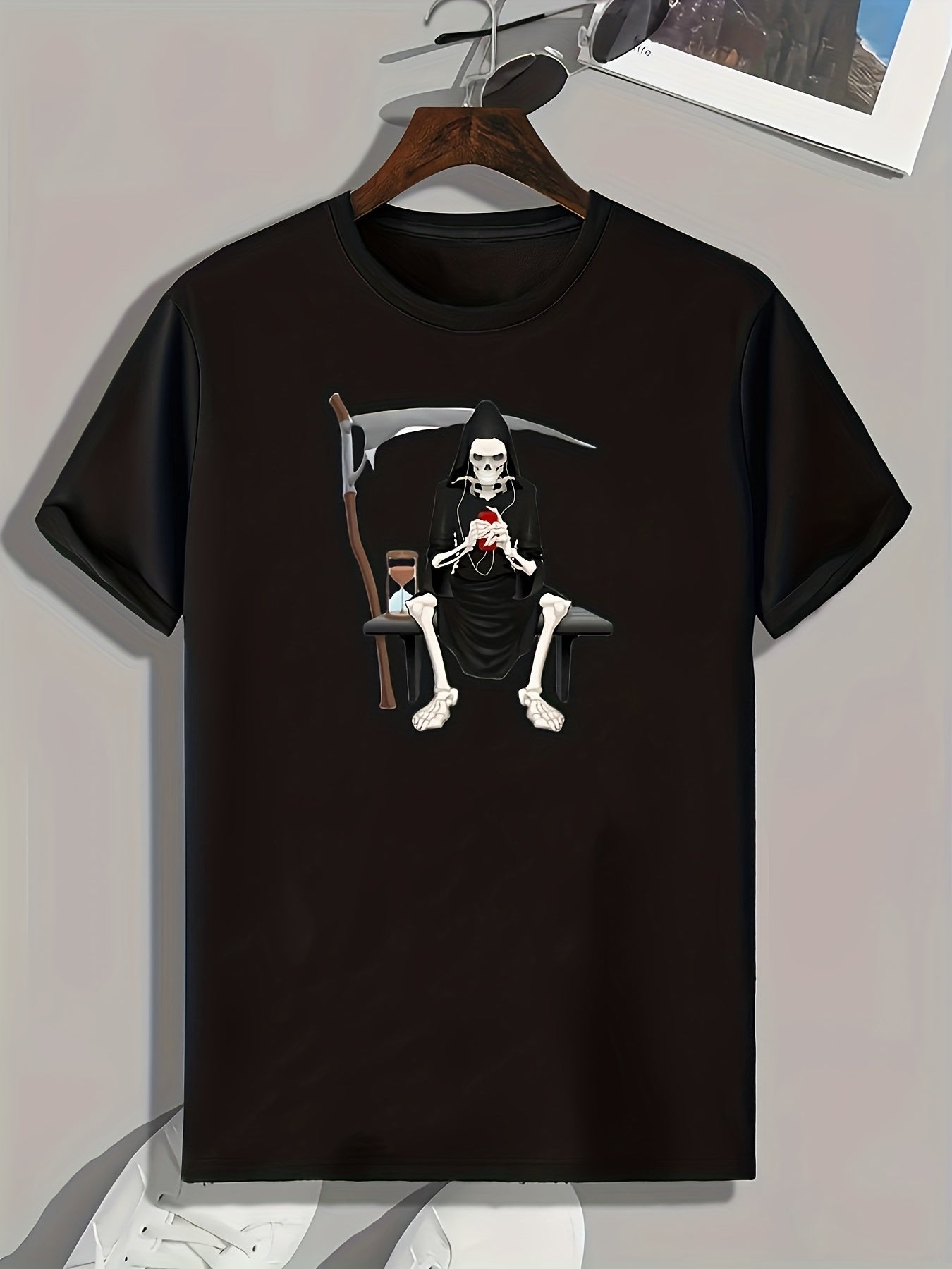 Skeleton Print Men's Graphic T shirt for Summer