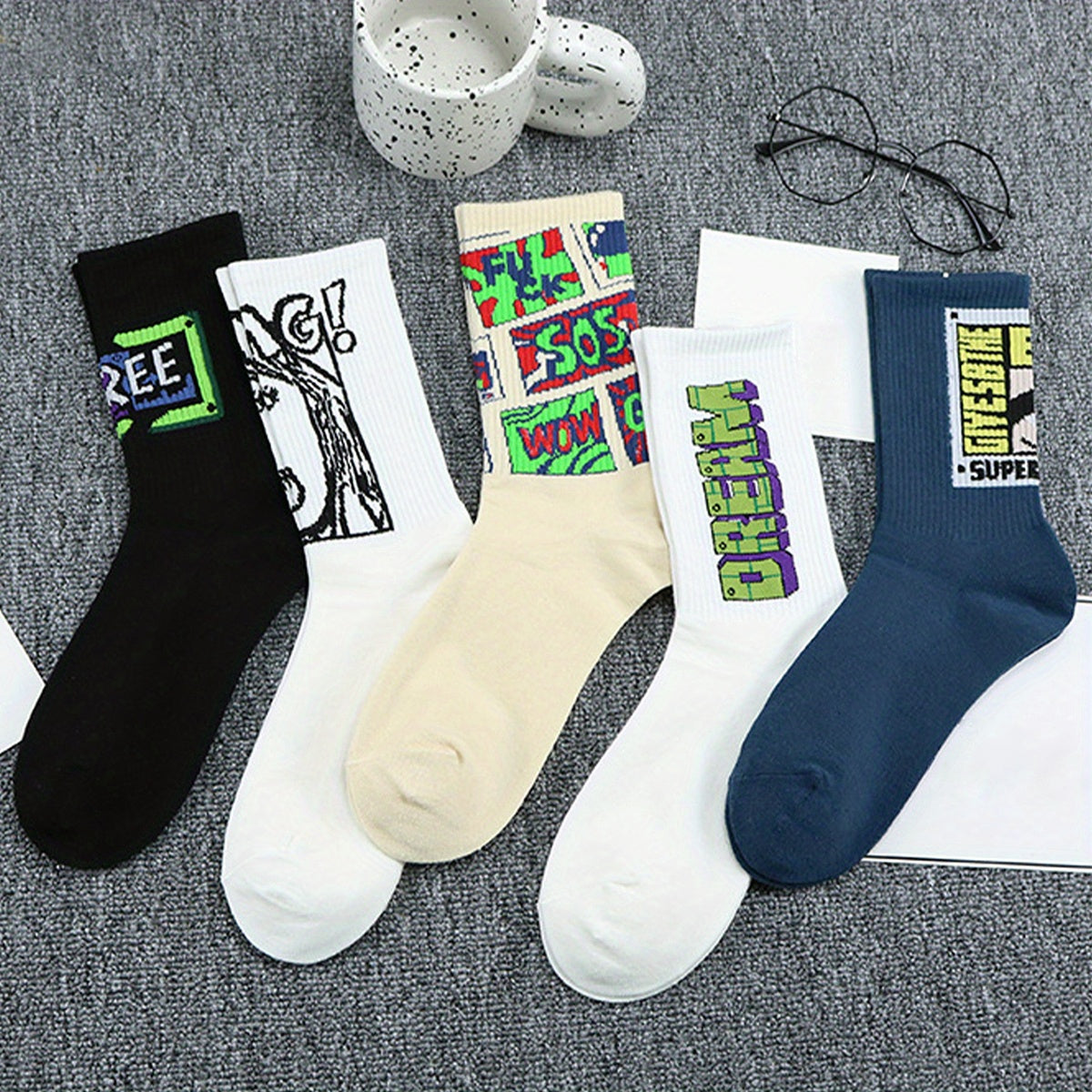 5 Pairs Patterned Men's Mid Tube Socks Streetwear