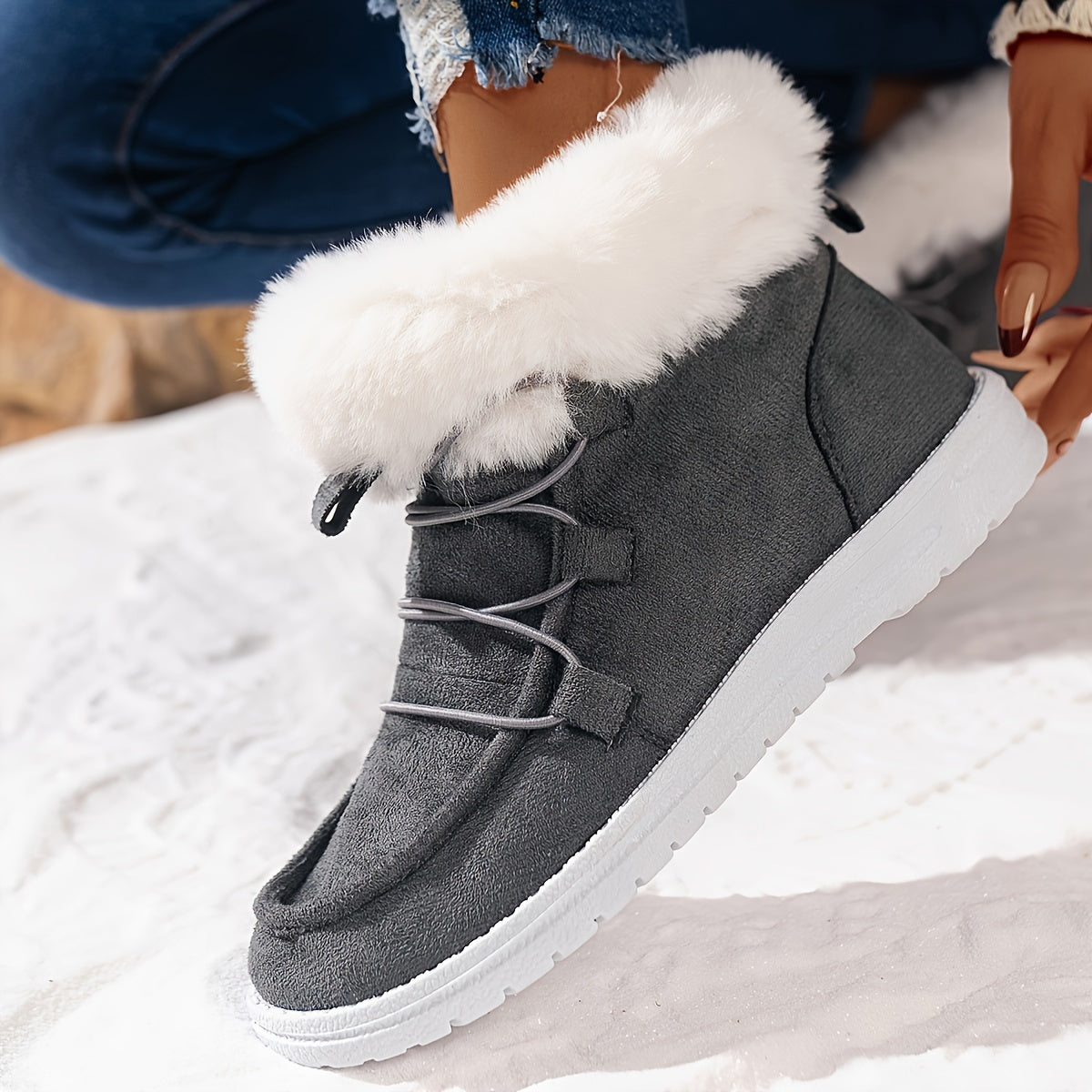 Women's Non-slip Snow Boots Thickened Medium Tube Sneakers