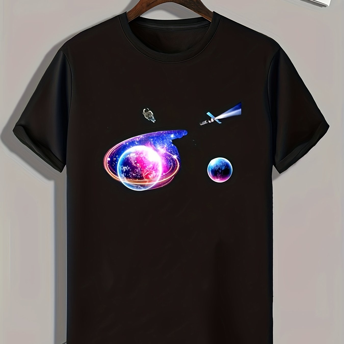 Space View Print Men's Graphic T shirt Casual Comfy Tees For Summer