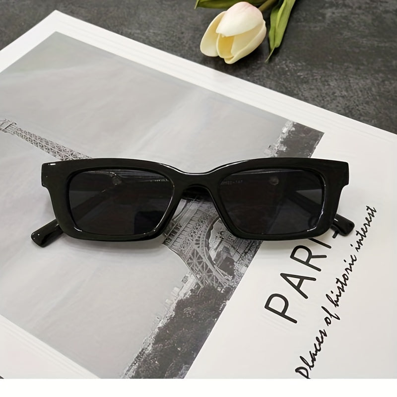 Men's Retro Small Frame Sunglasses for Travel Hipster