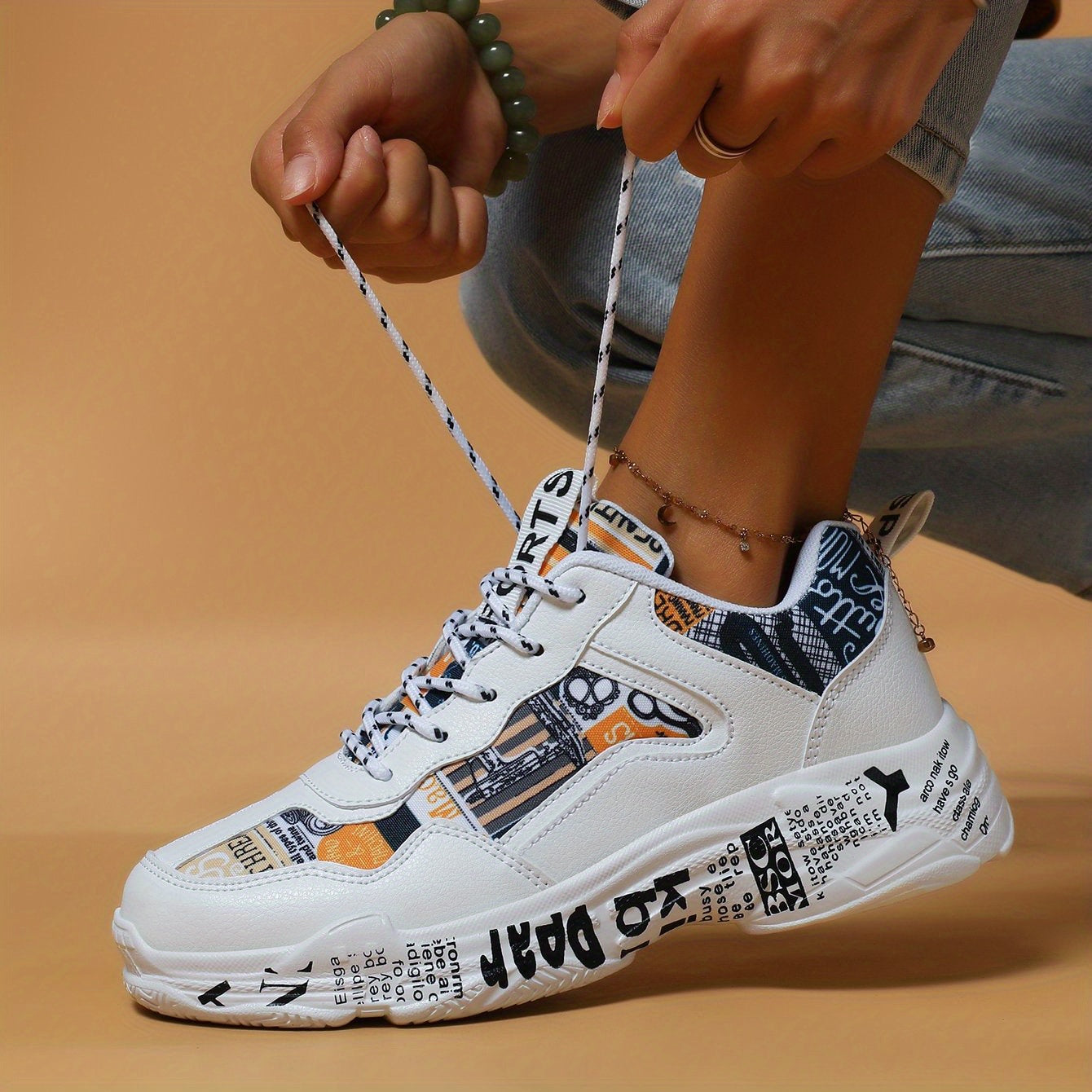 Retro Letter Print Skate Shoes Lace Up Thick Sole Casual Sneakers
