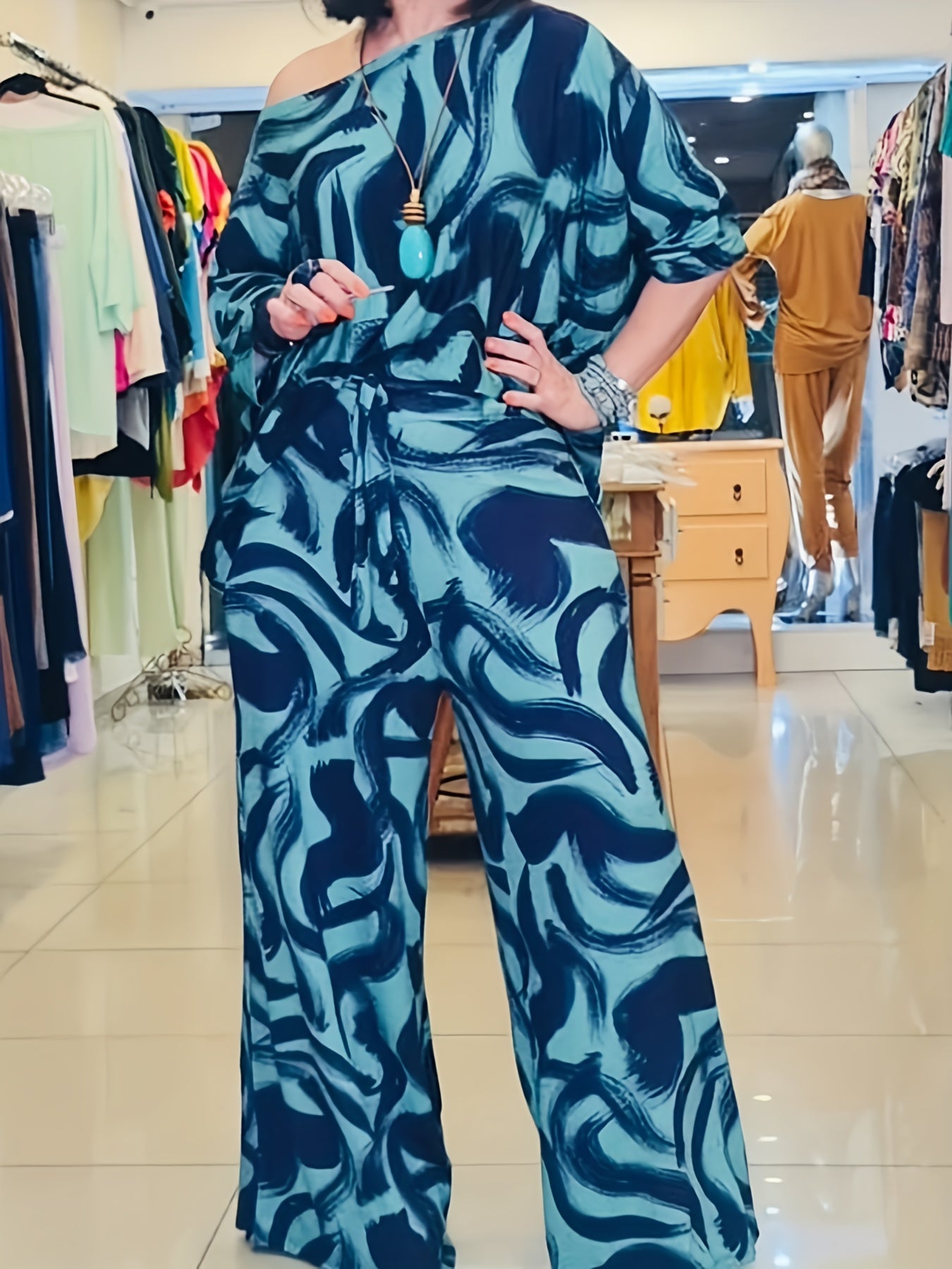 Graphic Print Long Sleeve Top & Drawstring Pants Set