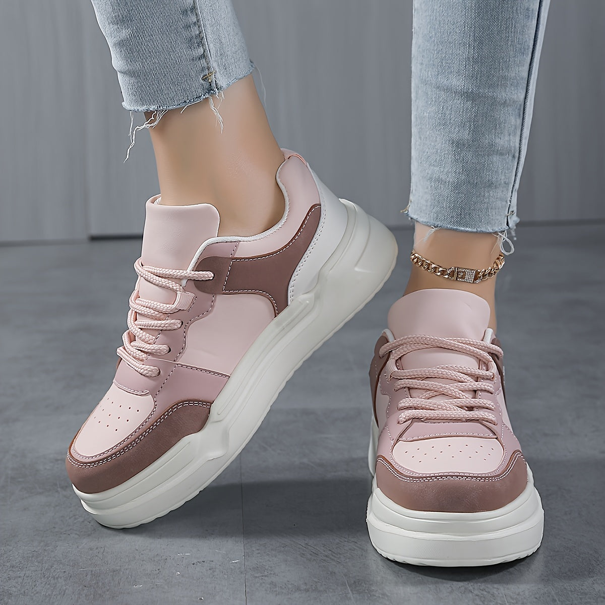 Women's Faux Leather Chunky Sneakers Casual Skate Shoes for Outdoor Sports
