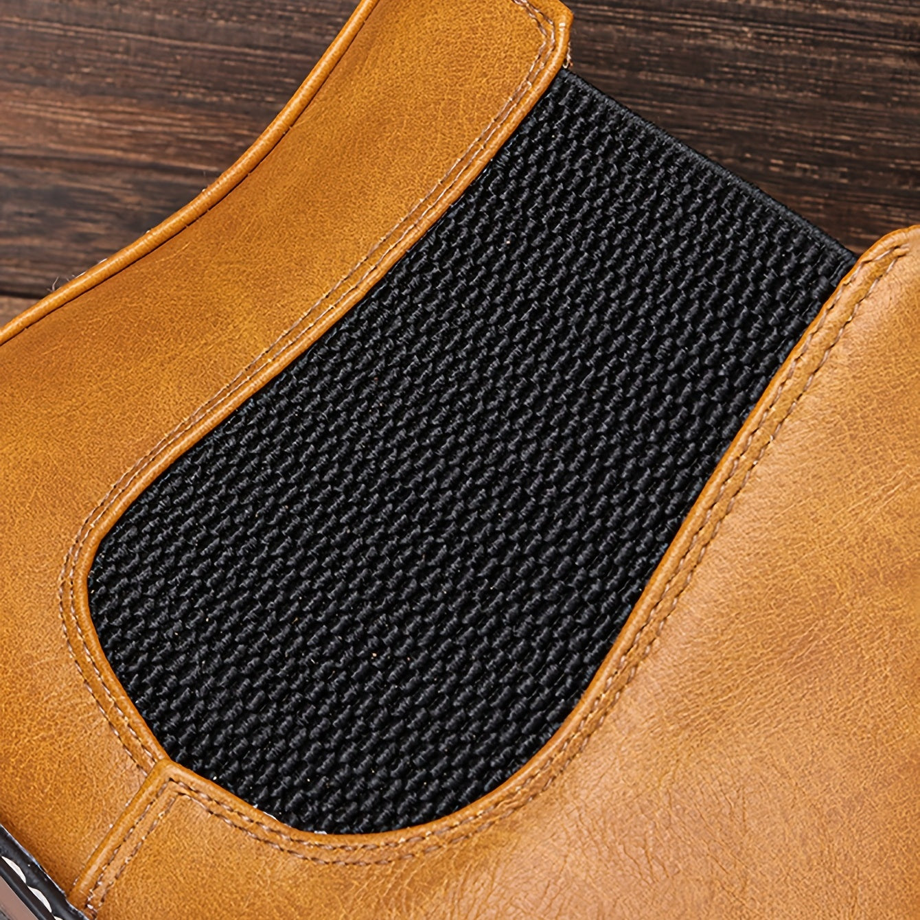 Men's Round Toe Slip On Chelsea Boots