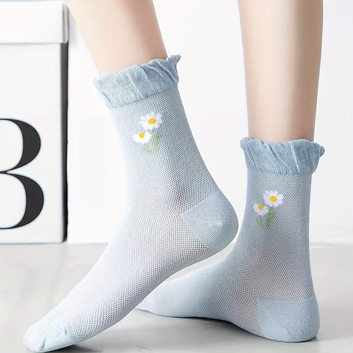 Girls Kids Floral Lace Ruffled Socks Breathable Crew Socks