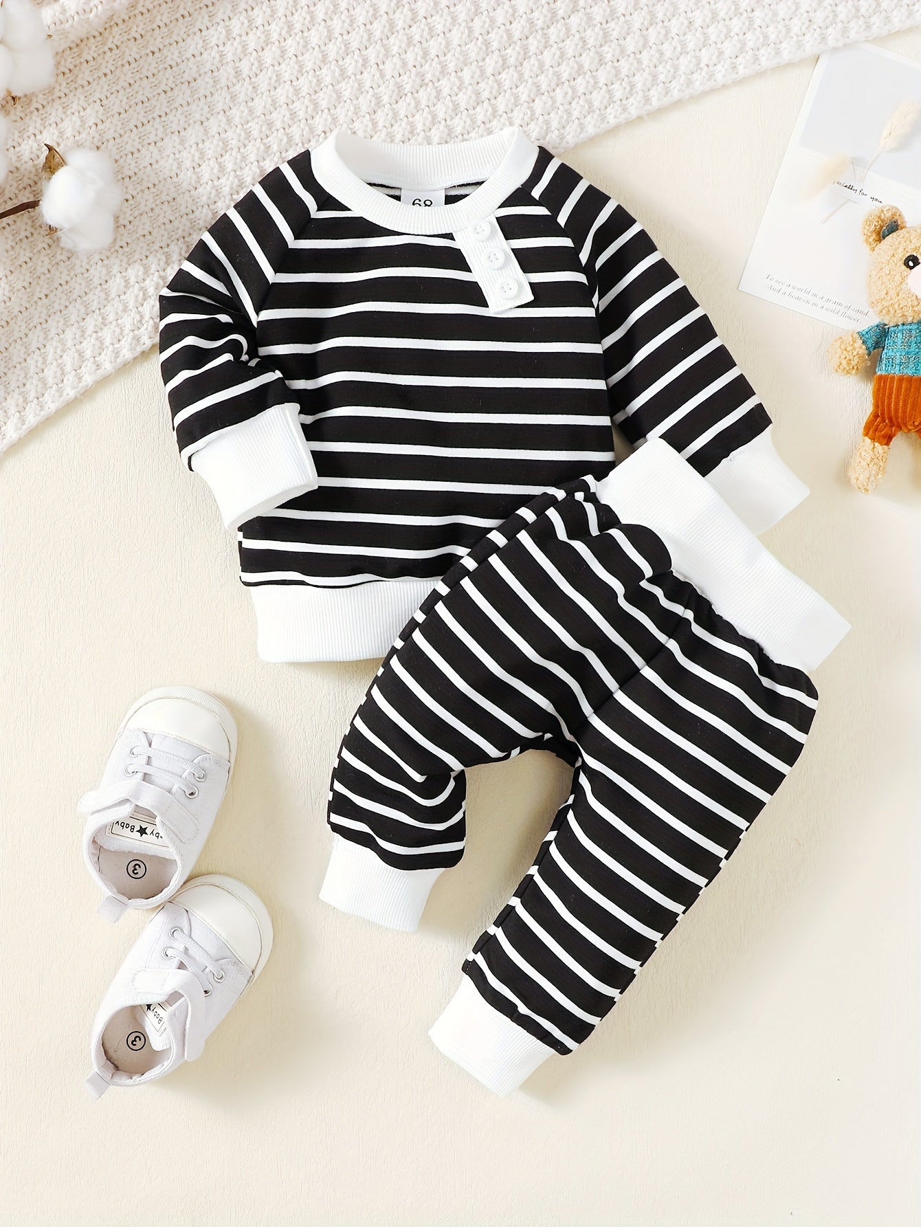 Diagonal Street Ribbed Collar Long Sleeved Top Baby Boy's 2pc Set