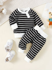 Diagonal Street Ribbed Collar Long Sleeved Top Baby Boy's 2pc Set