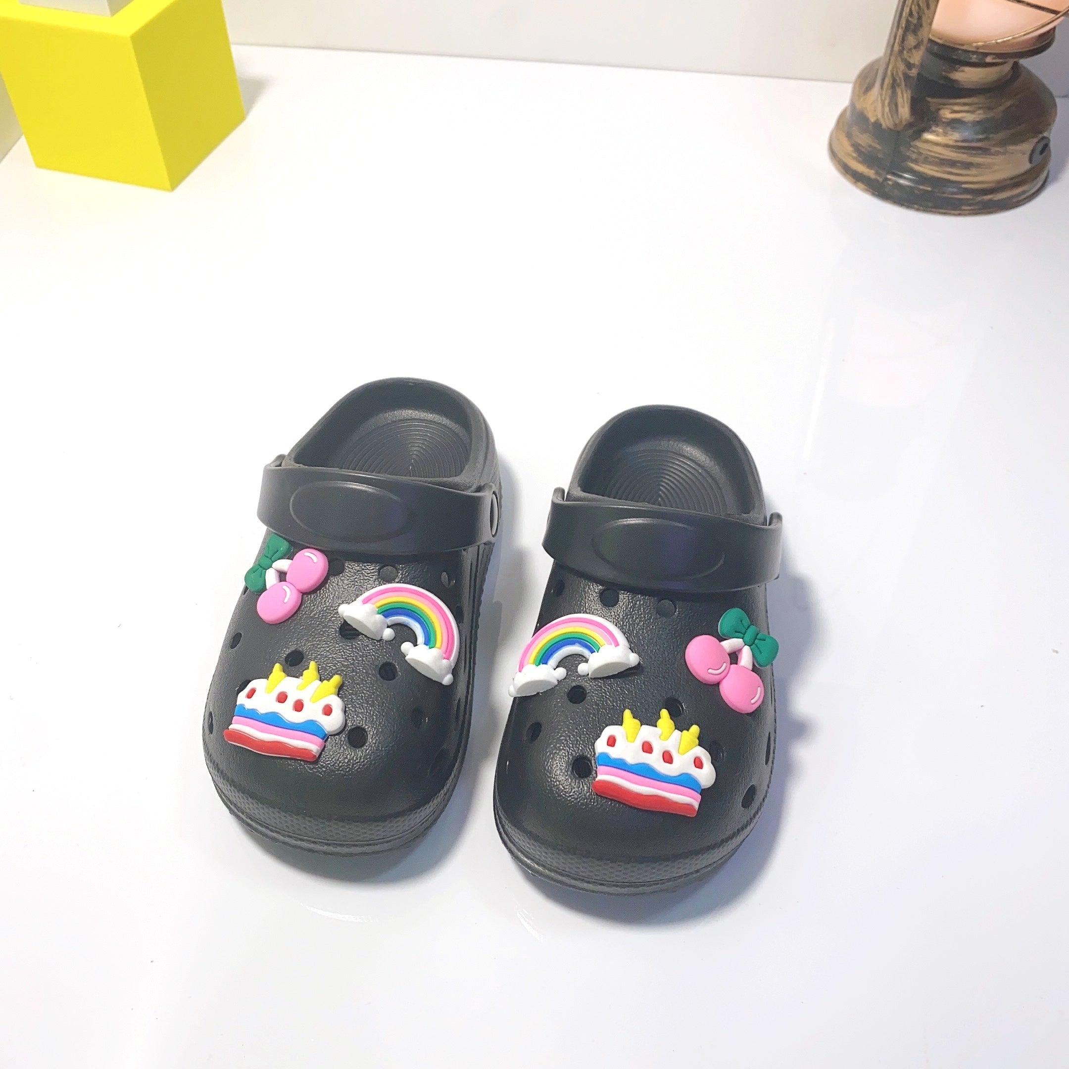 Kid's Cartoon Clog With Charms Non Slip Sandal Slippers