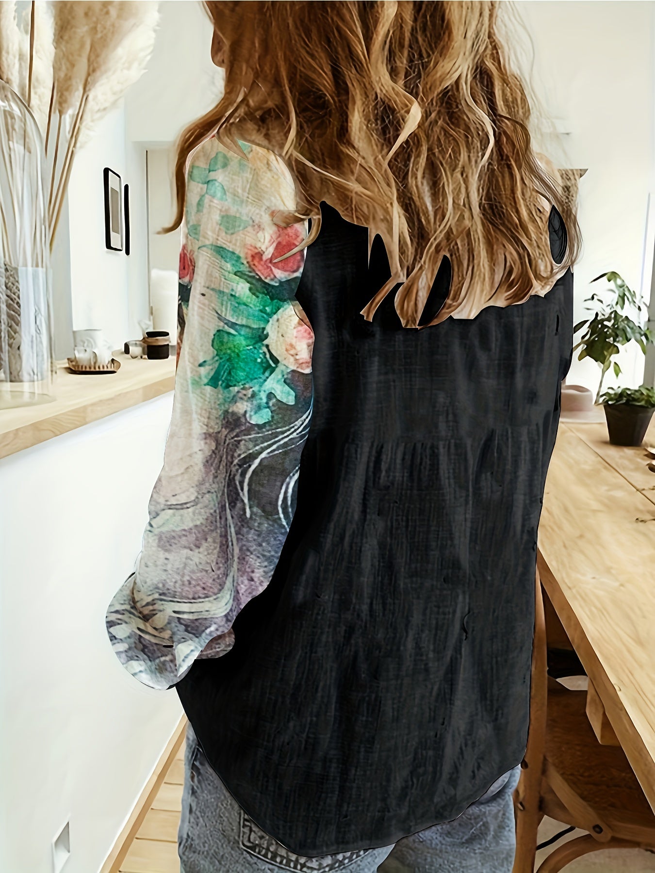 Colorblock Figure Print Long Sleeve Blouse