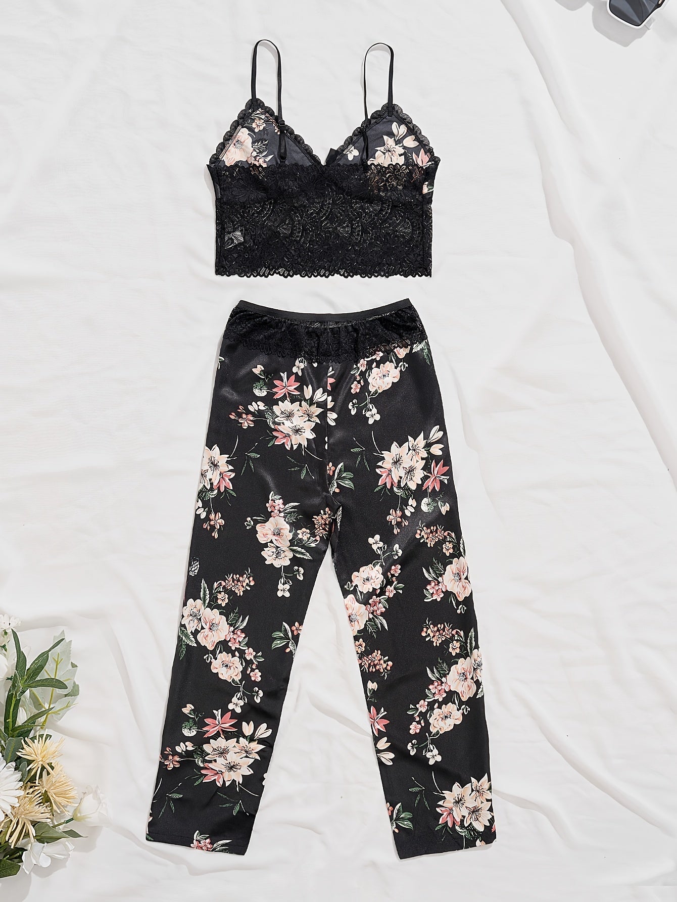 Floral Print Pajama Set V Neck Cami Top & Lace Pants Sleepwear
