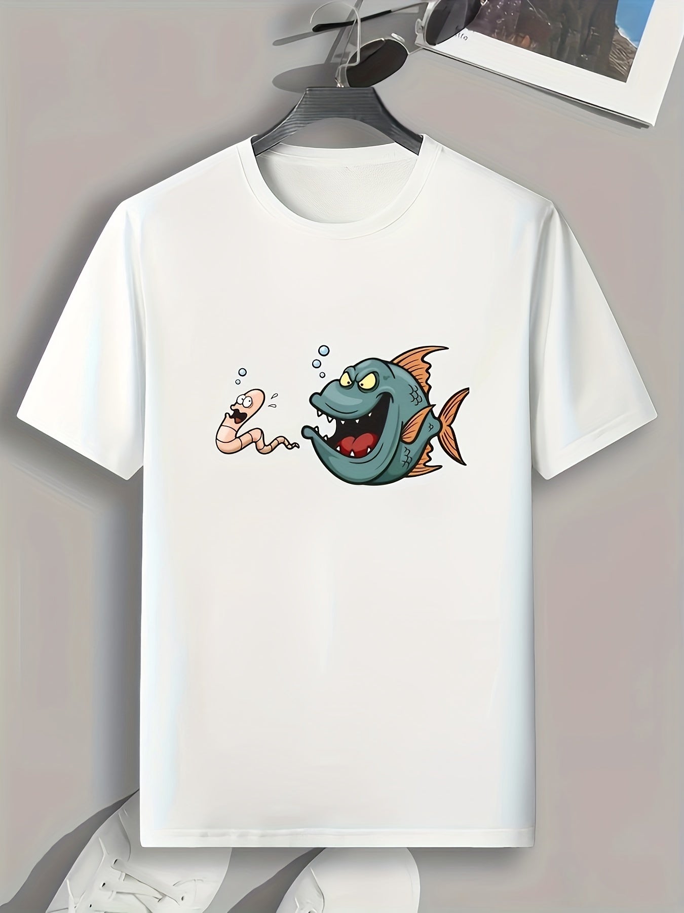 Cartoon Fish Pattern Print Men's Comfy Sports T-shirt Graphic Tee