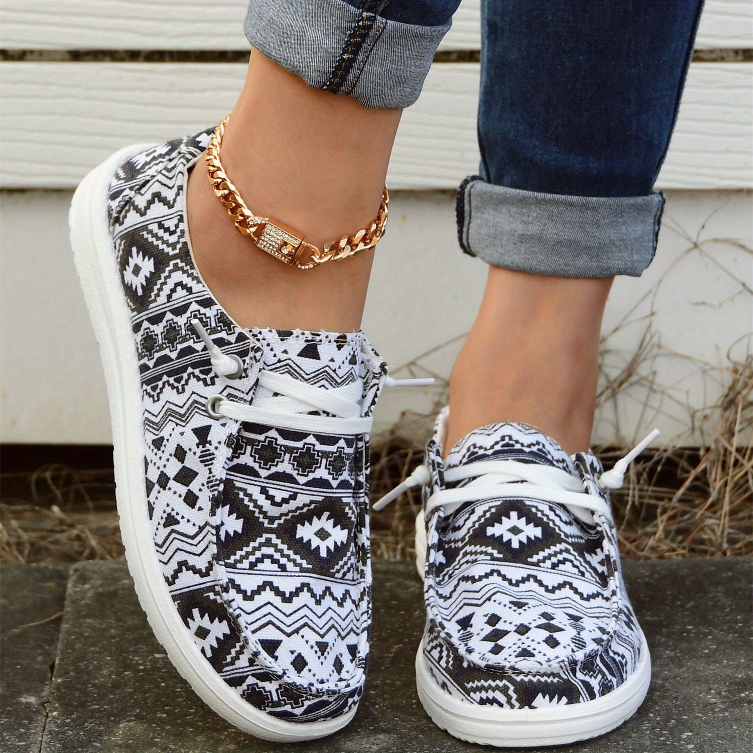 Boho Pattern Boat Shoes Lace Up Lightweight Walking Shoes Slip on Canvas Shoes