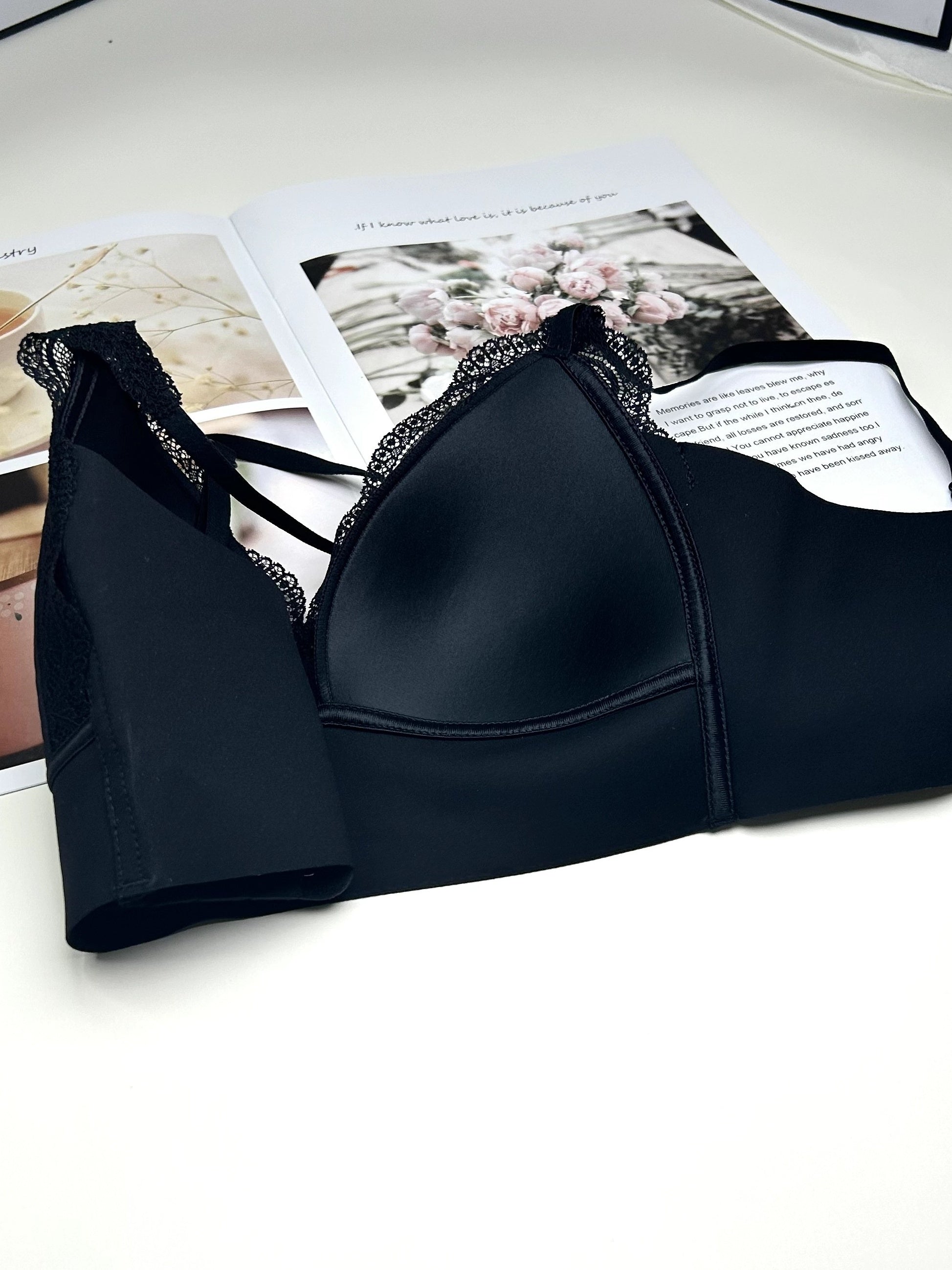 Lace Wireless Bra Breathable Scallop Trim Lingerie