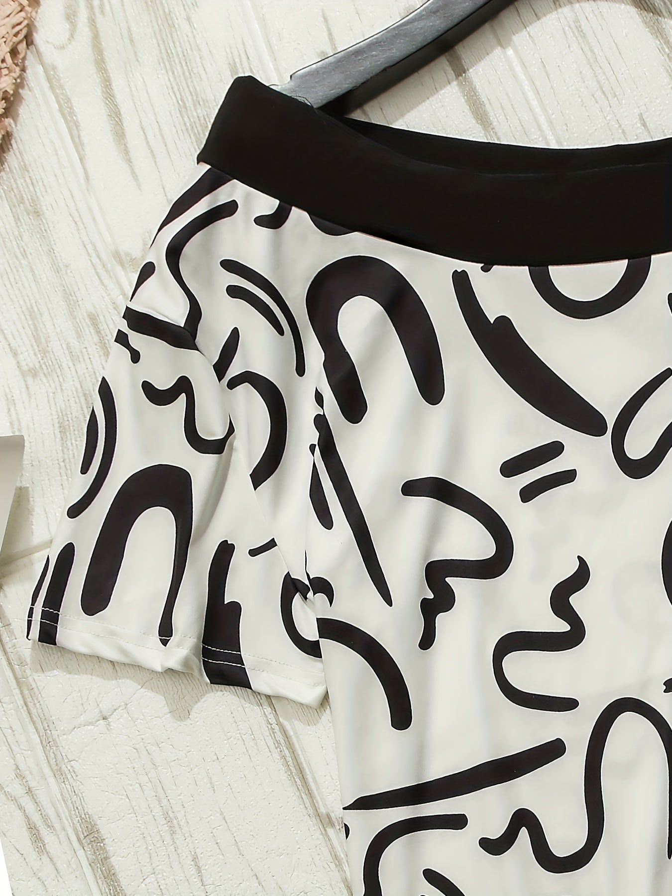 Abstract Print Slanted Shoulder Set with High Waist Pants