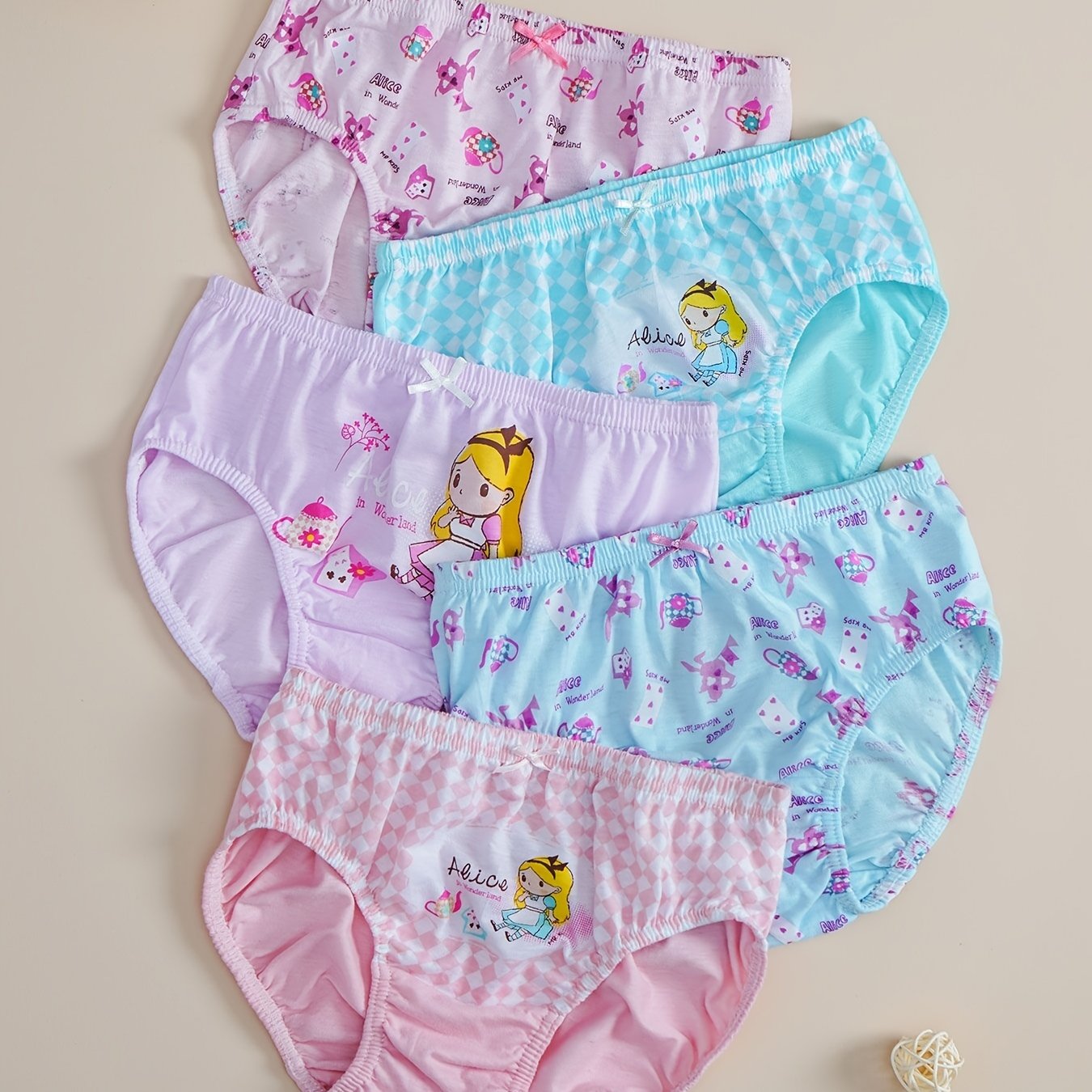 5pcs Girls Cartoon Graphic Shortie Brief Soft Cotton Underwear