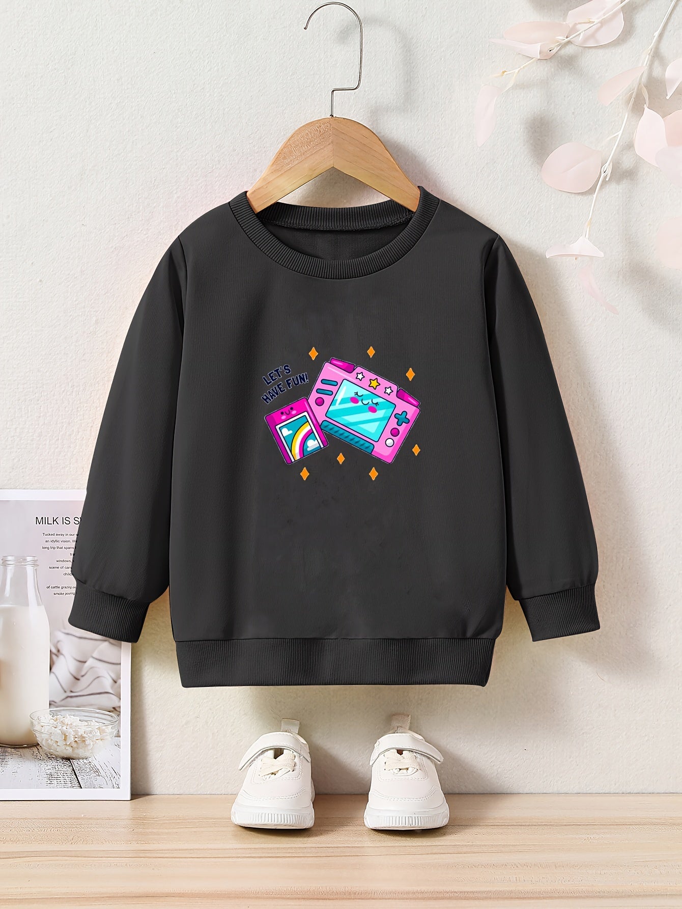 Cartoon Camera Print Girls Casual Pullover Sweatshirt