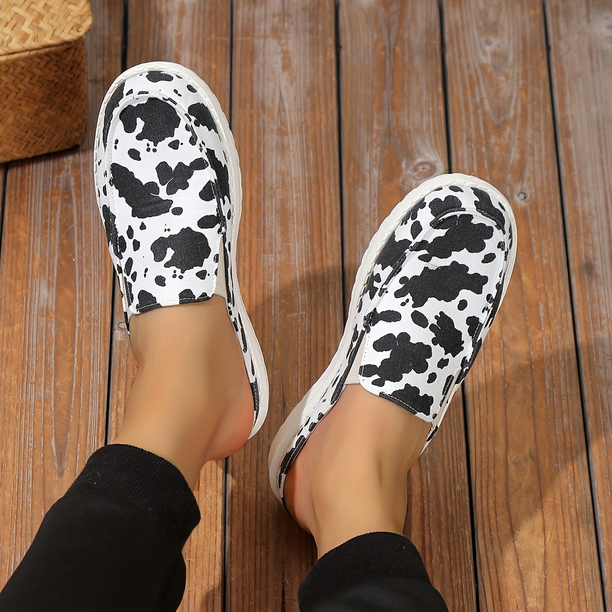 Men's Cow Print No Tie Slip On Loafers