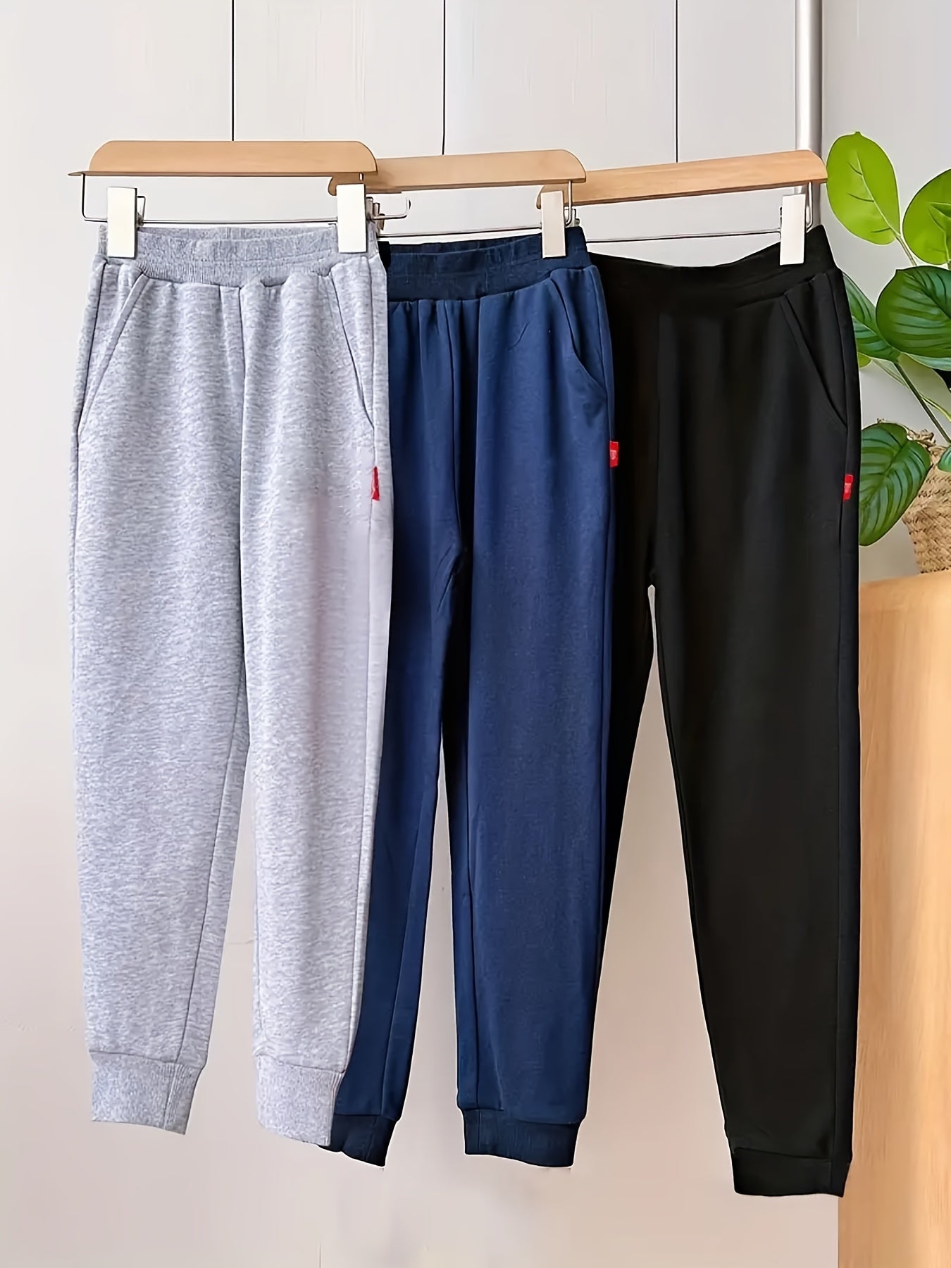3pcs Boys Comfortable Active Sweatpants Solid Jogger Pants