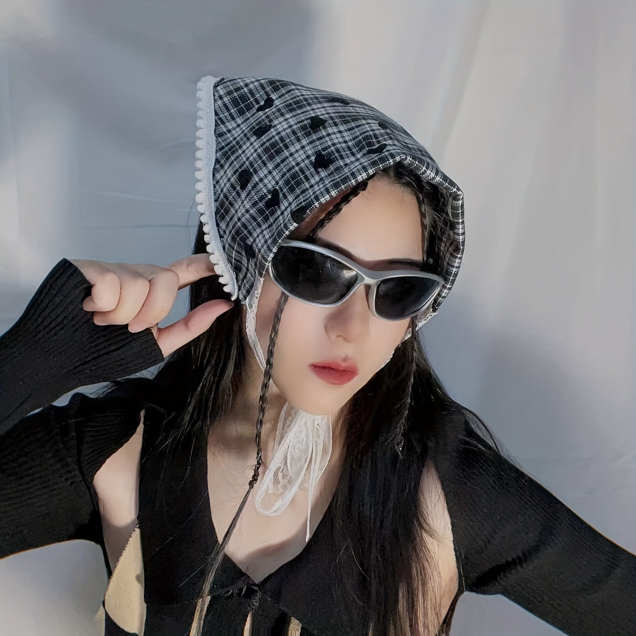 Vintage Lace Up Triangle Scarf Plaid Pattern British Style Headband