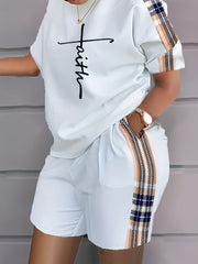 Letter & Plaid Print Tee & Shorts Set
