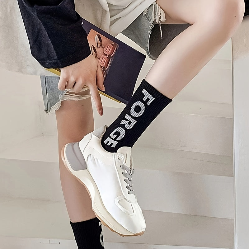 5 Pairs Letter Print Socks Comfy & Breathable Mid Tube Women's Stockings