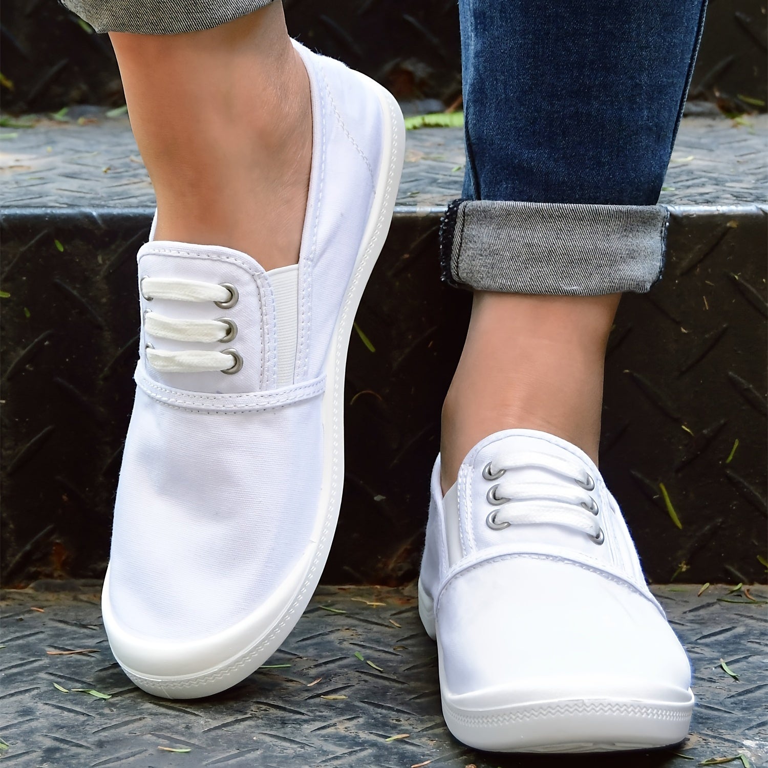 Women's Lightweight Slip On Canvas Sneakers Casual Low Top Shoes