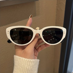Cat Eye Sunglasses Retro Rivet UV400 Sun Shades